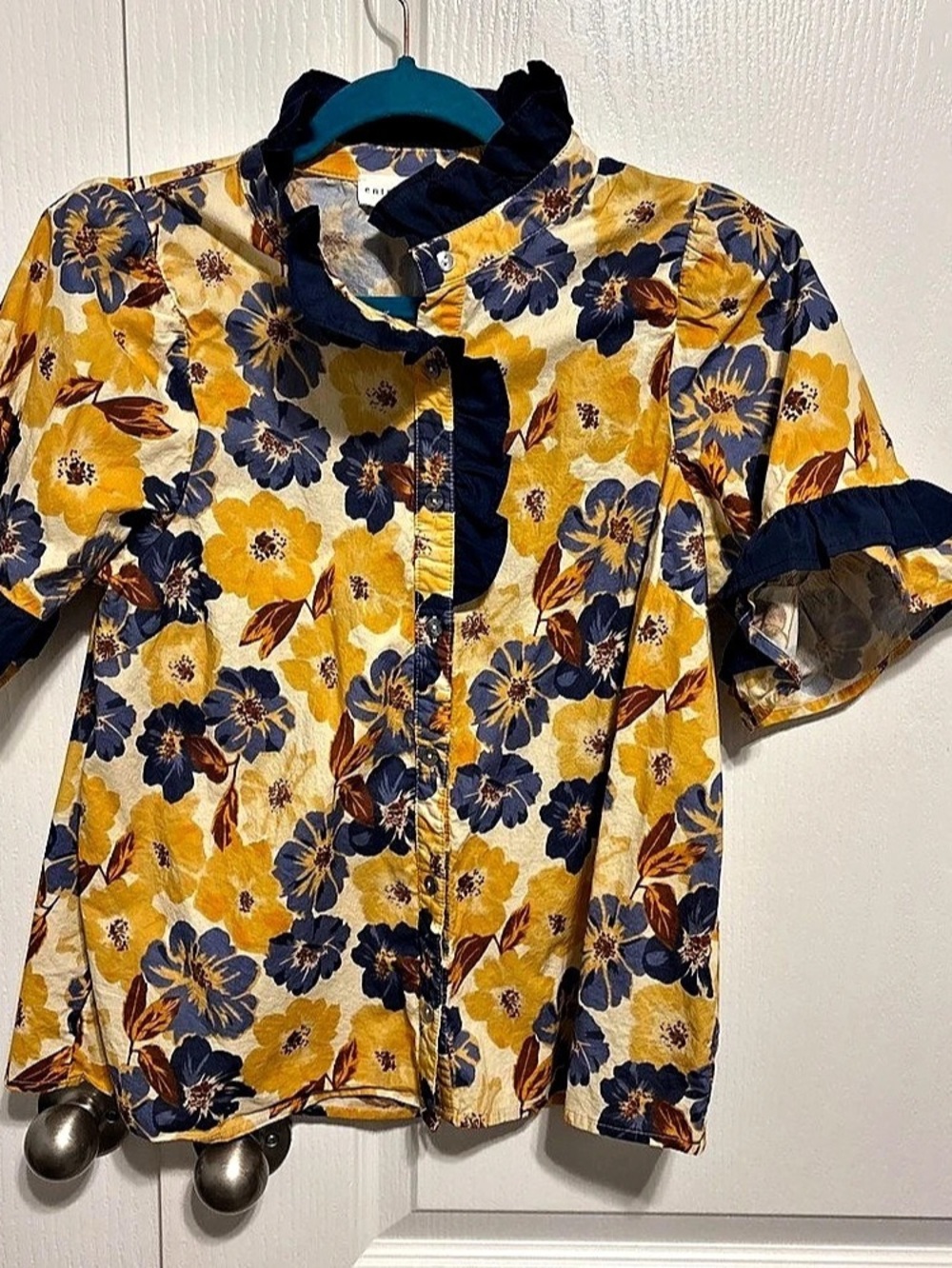 Entro Floral Ruffle Sleeve Blouse in Yellow & Blue Size Medium